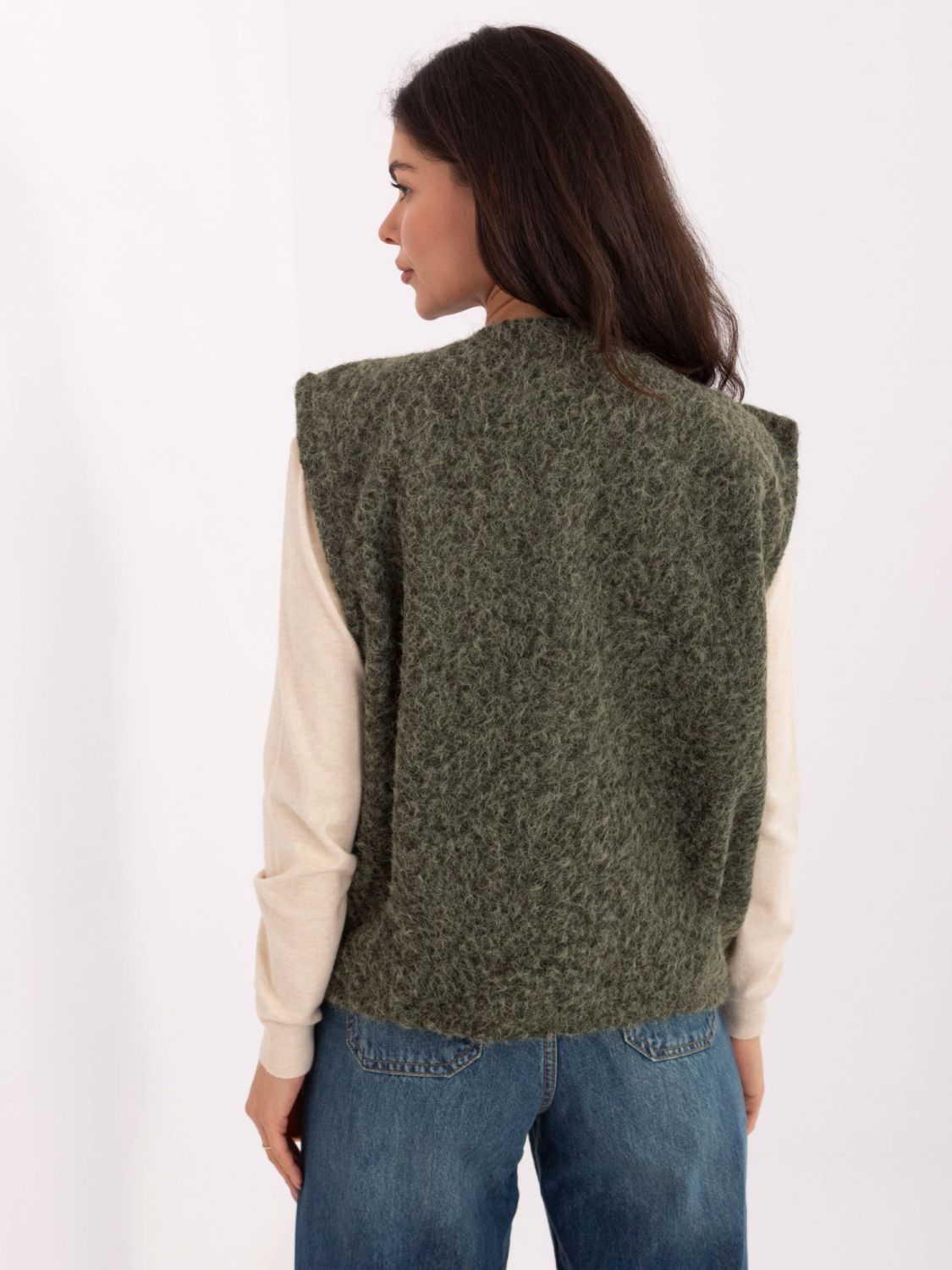 Vestă tricotată khaki cu buzunare, stil casual
