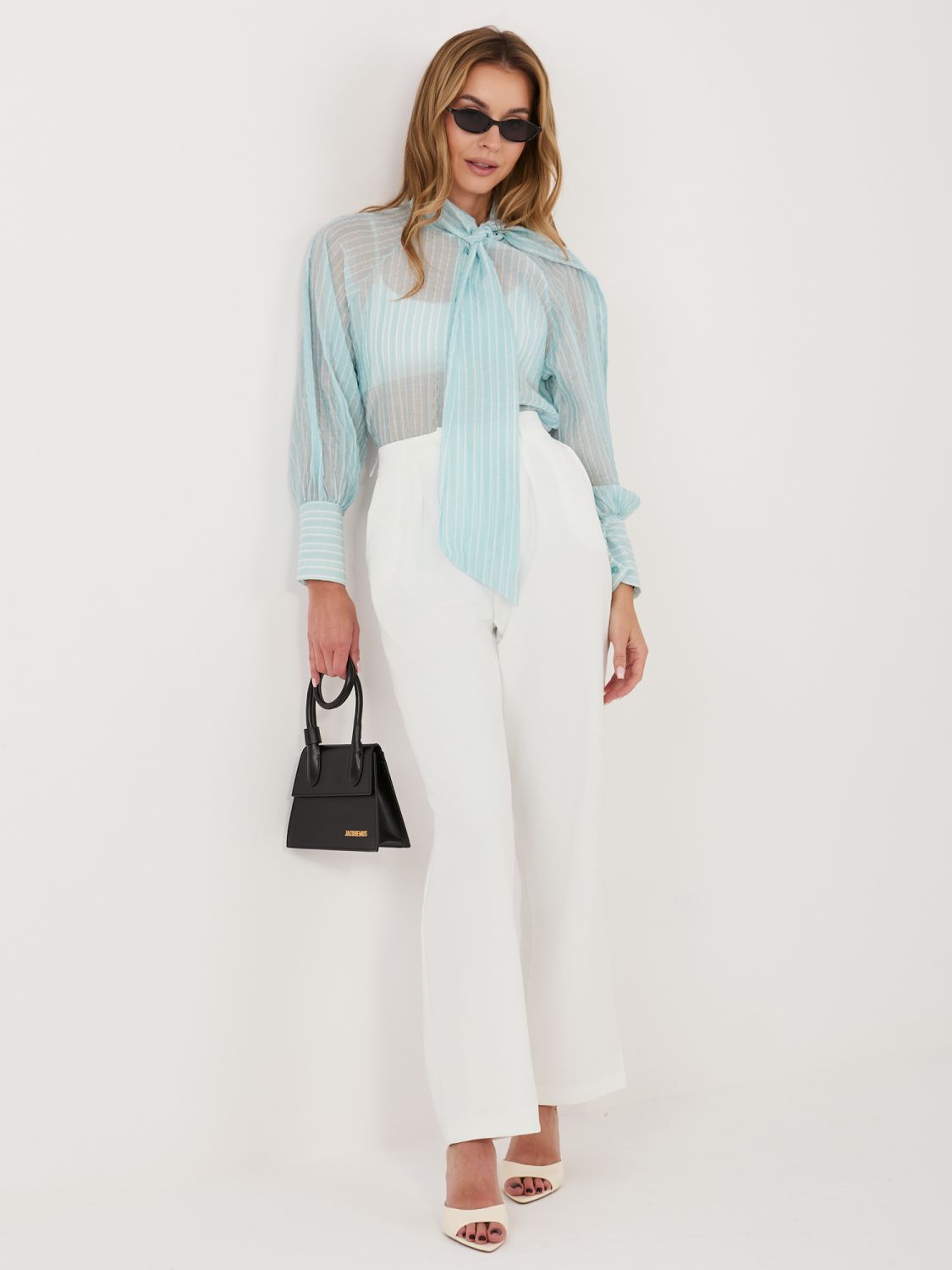 Cămașă verde mentă cu dungi, legare și mâneci bufante