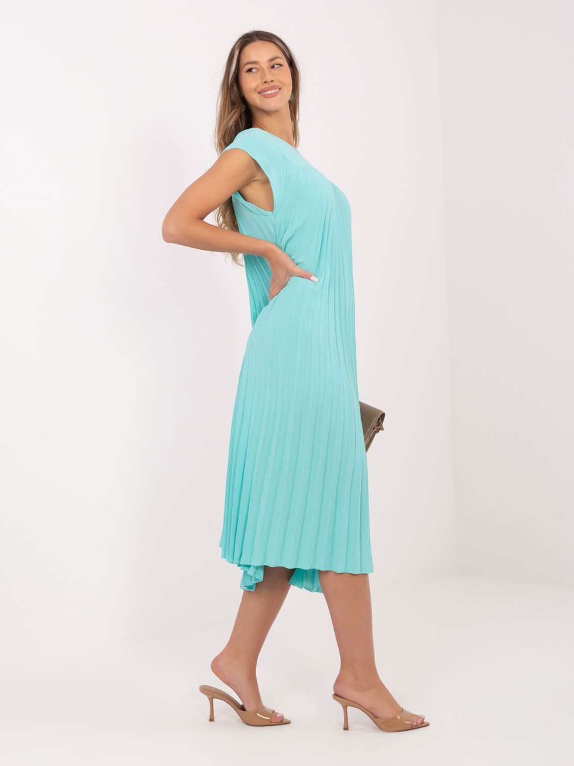 Rochie midi de cocktail mentă fără mâneci