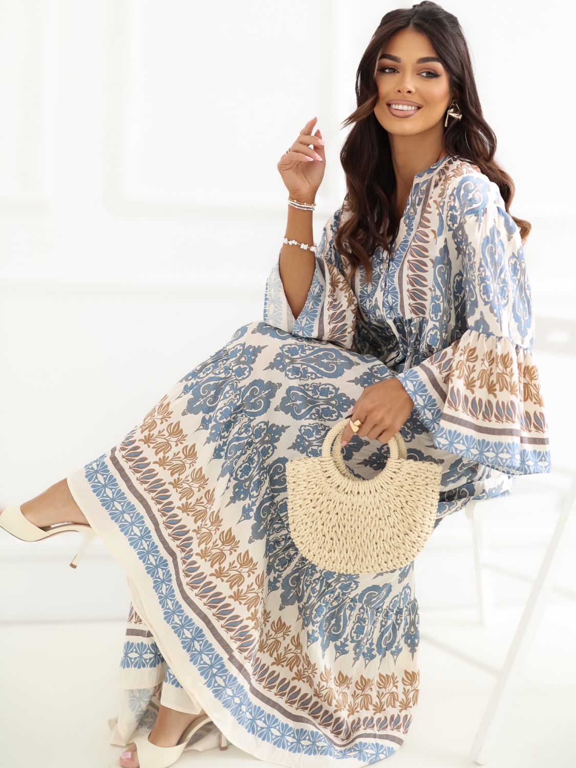 Rochie maxi albastră cu imprimeu și mâneci 3/4