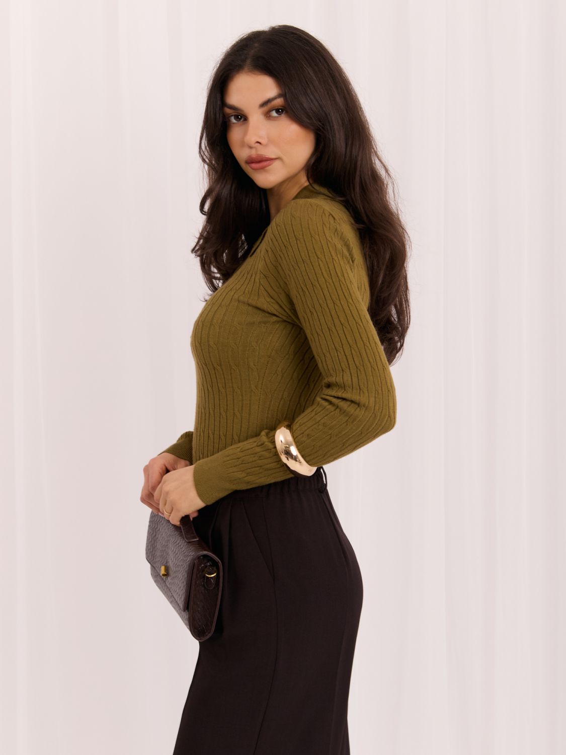Pulover polo verde măsliniu cu guler și nasturi