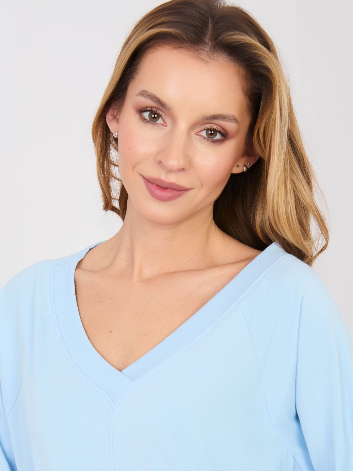 Rochie albastru deschis din bumbac cu mâneci 3/4 și decolteu în V