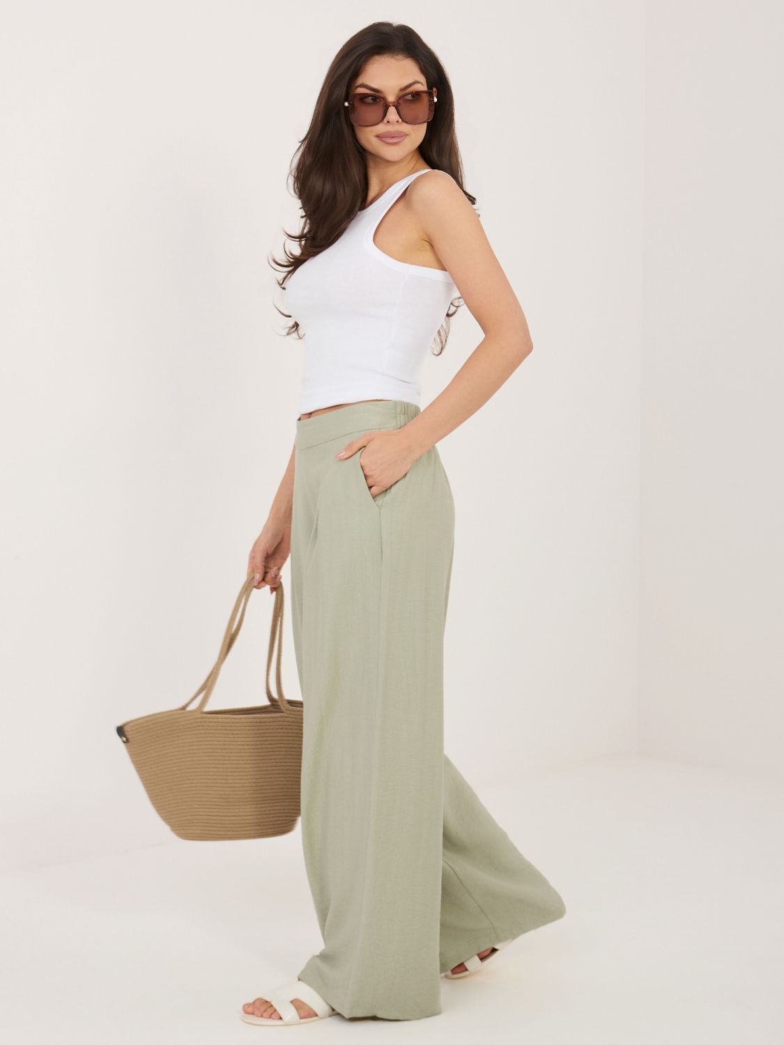 Pantaloni palazzo din vâscoză, culoare fistic