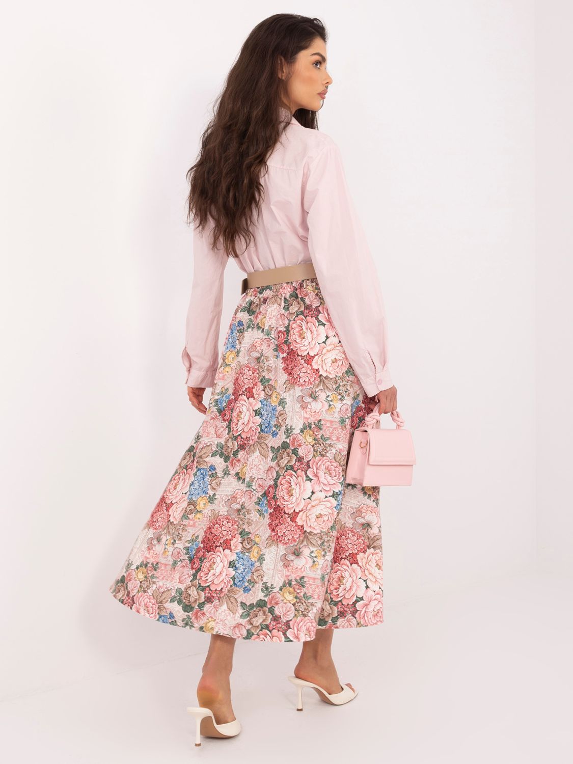 Fustă midi roz cu imprimeu floral și curea