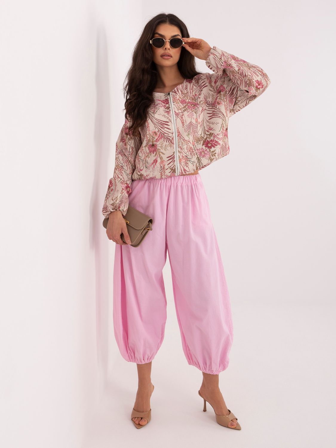 Geacă bomber roz cu imprimeu floral