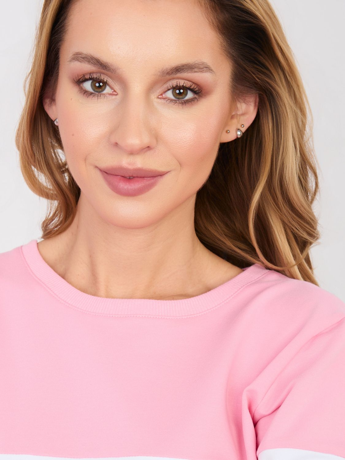 Bluză din bumbac cu dungi gri-roz