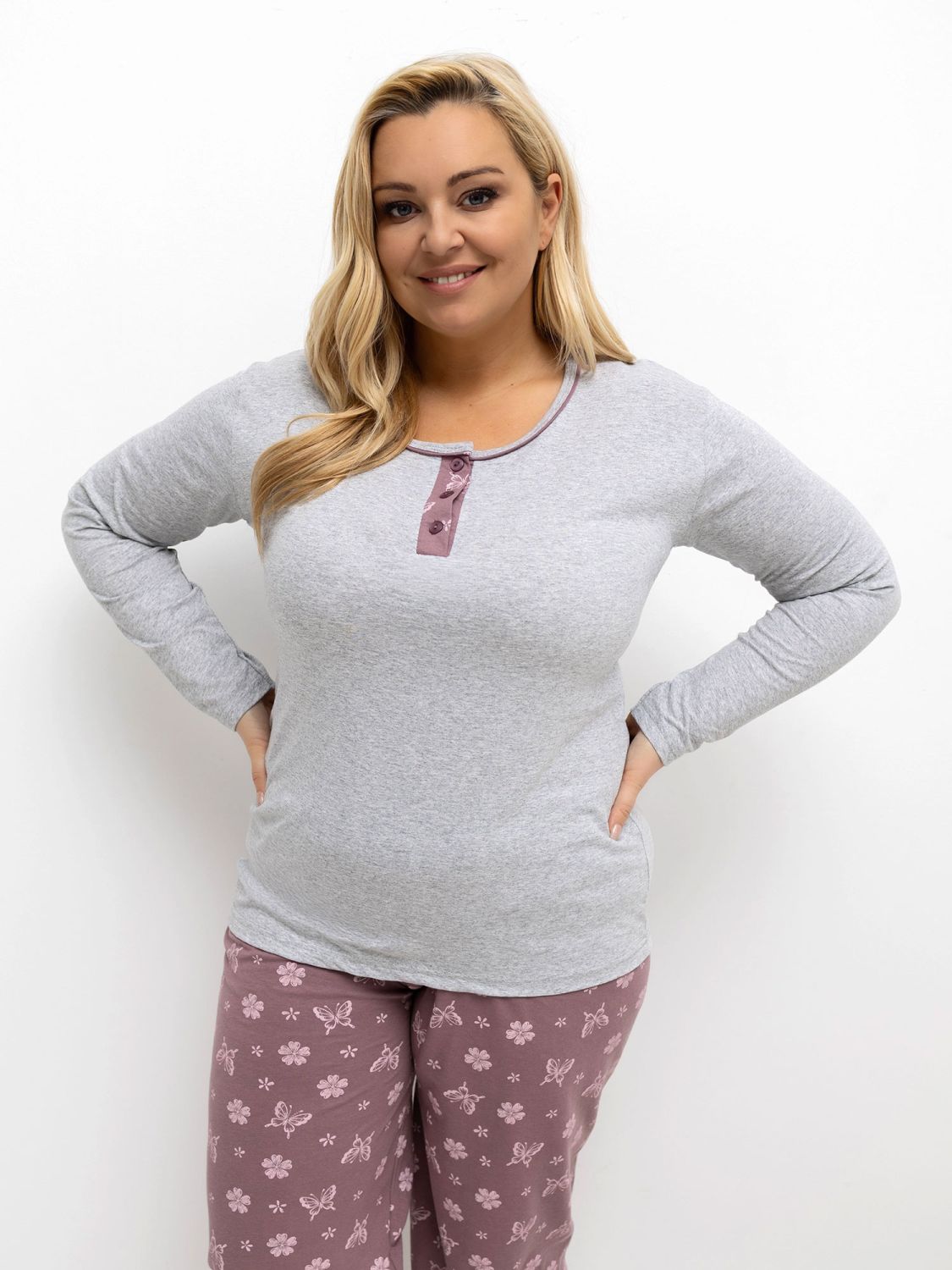 Pijamă damă gri cu imprimeu floral