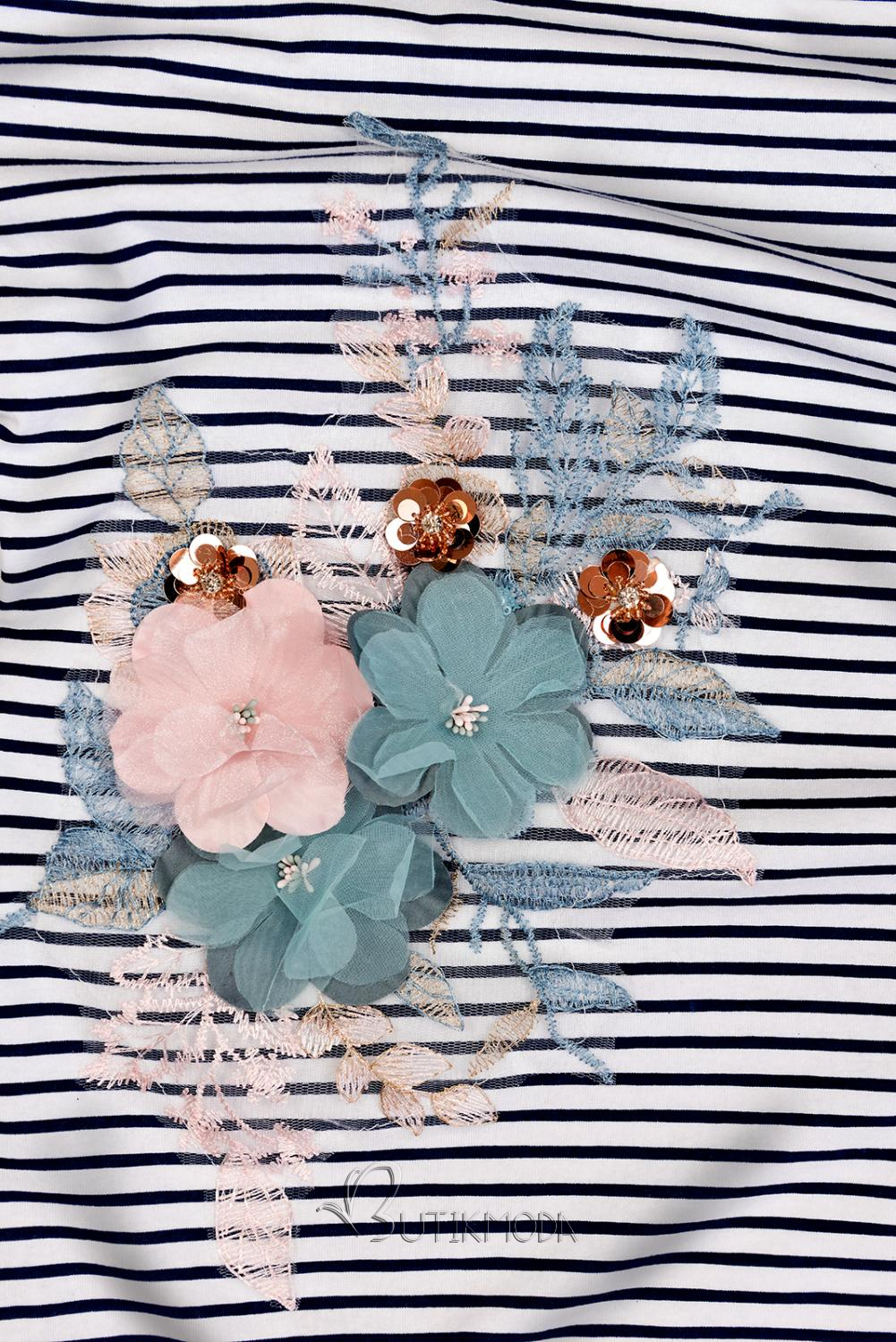Rochie albastru-alb cu dungi și aplicație florală