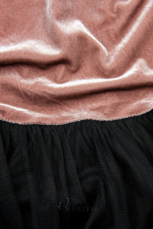 Rochie roz cu fustă din tul