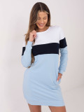 Rochie simplă albă și albastră cu mâneci lungi