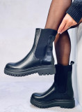 Cizme negre din piele ecologică pe platformă