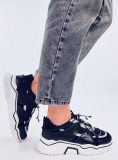 Adidași sport negri