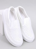 Teniși slip-on perforați albi