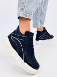 Adidași negri la gleznă