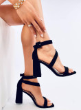 Sandale negre elegante cu bretele