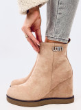Botine pe toc pană bej