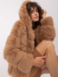 Jachetă de tranziție călduroasă cu glugă de culoare camel