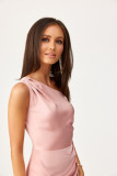 Rochie midi satinată pe un umăr, roz