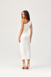 Rochie midi satinată pe un umăr, culoare ecru