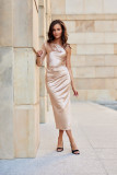 Rochie midi satinată cu o mânecă lungă, bej