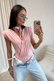 Body roz pudrat cu curea decorativă