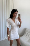 Rochie mini în nuanță de vanilie Novalie