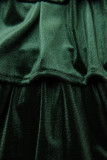 Rochie verde din catifea cu volane