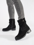 Botine negre cu guler plisat