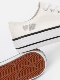 Adidași albi cu inscripția Love