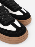Sneakers negri cu detalii albe