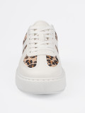 Sneakers albi cu detalii din leopard