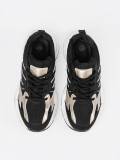 Sneakers negri cu detalii aurii