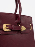 Geantă bordo cu cataramă decorativă de culoare aurie