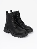 Botine negre cu șireturi și talpă antiderapantă