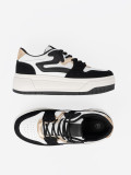 Sneakersi negri-albi cu detalii aurii
