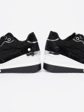 Sneakersi negri cu toc