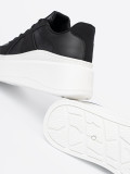 Sneakersi clasici negri cu talpă groasă