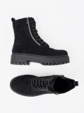 Botine negre cu aspect de velur