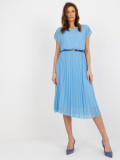 Rochie plisată de culoare albastră deschisă