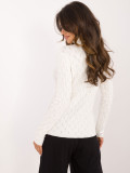 Pulover elegant ecru cu guler