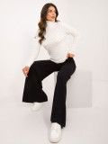 Pulover elegant ecru cu guler