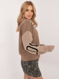 Bluza bej elegantă