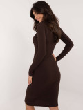 Rochie elegantă maro cu mâneci lungi