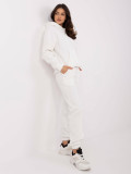 Compleu elegant ecru