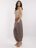 Pantaloni sportivi eleganți maro