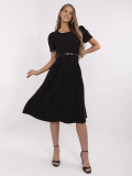 Rochie elegantă neagră evazată