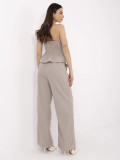 Compleu elegant în culoare bej