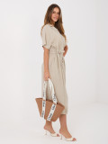 Rochie midi bej evazată cu curea și buzunare
