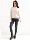 Pulover bej elegant cu guler
