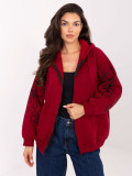 Hanorac bordo cu glugă și broderie